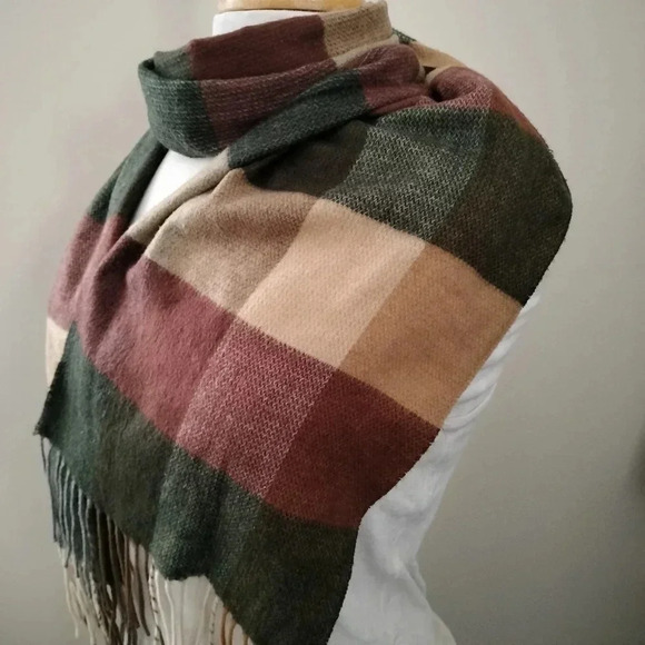 V. Fraas Cashmink Brown Rose plaid blend tassel Multifunctional Rectangle Scarf - Picture 3 of 9